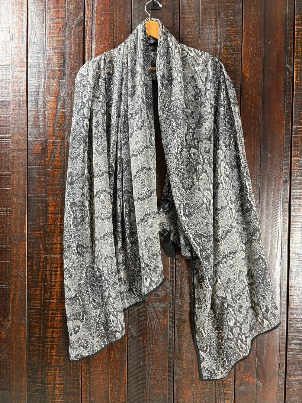 Cejon Gray Snake-Print Shawl Wrap